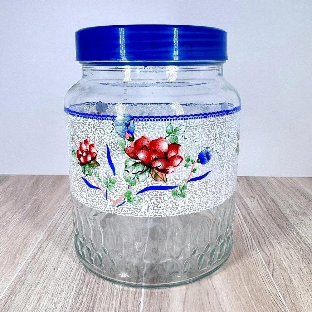 The Unbranded Brand vintage clear